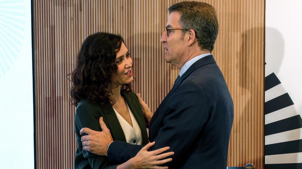 Alberto Núñez Feijóo e Isabel Díaz Ayuso, este martes en el Foro ABC.