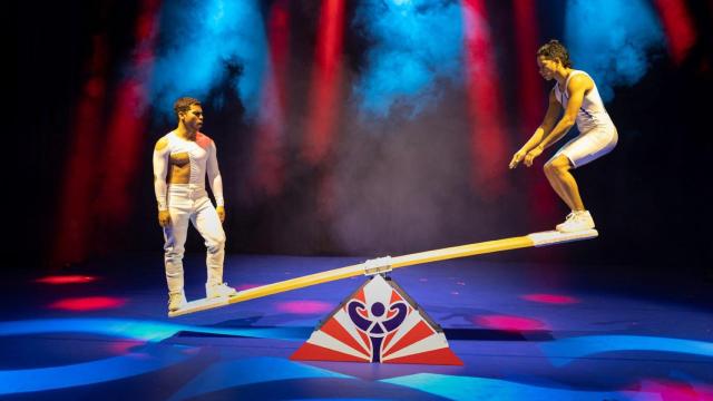 ‘Inventio’ se despide con tres funciones este fin de semana en el Teatro Colón de A Coruña