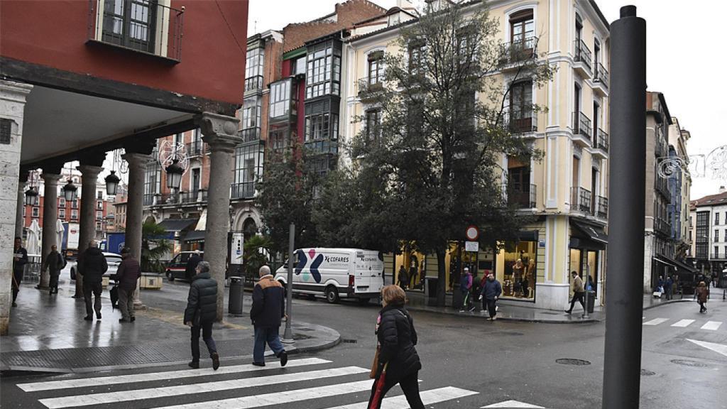 La calle Duque de la Victoria con Ferrari sin el semáforo