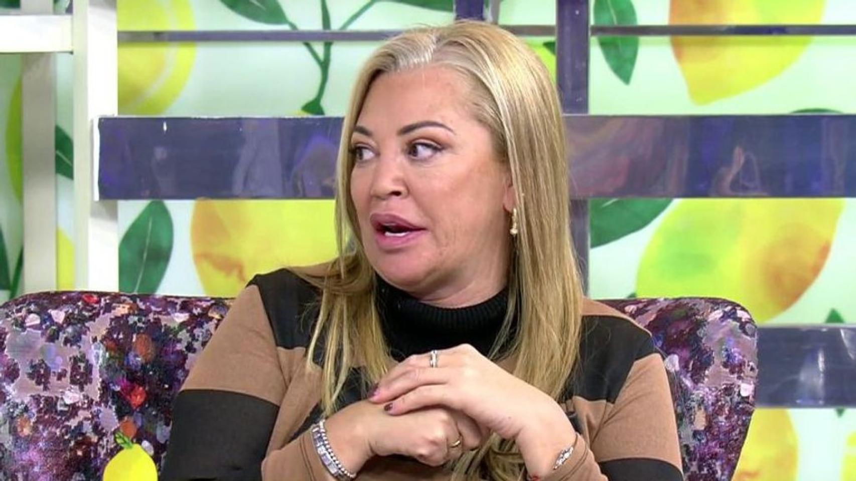 Belén Esteban ha cuestionado el papel de Rocío Carrasco como madre en 'Sálvame'.