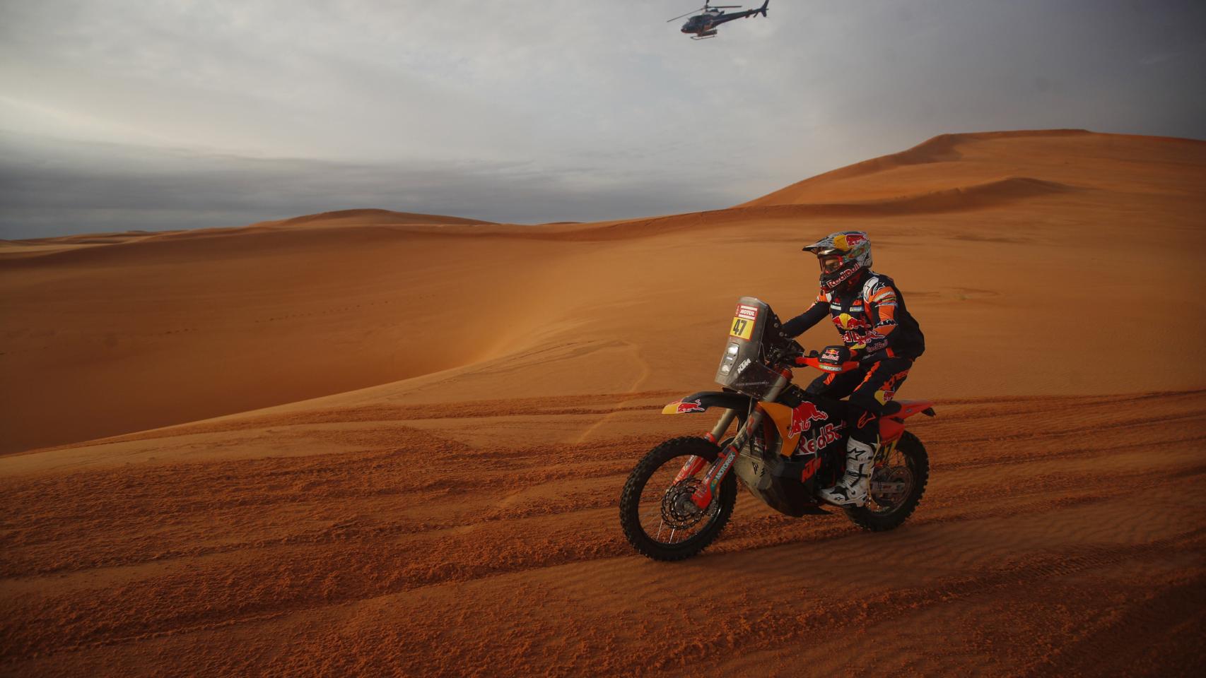 Kevin Benavides a bordo de su KTM.