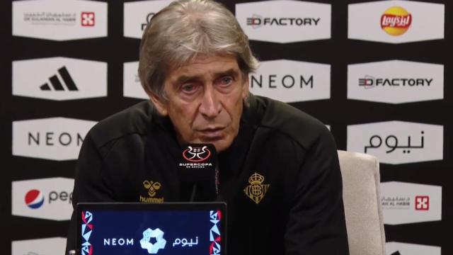 Manuel Pellegrini, en rueda de prensa con el Betis de la Supercopa de España 2023