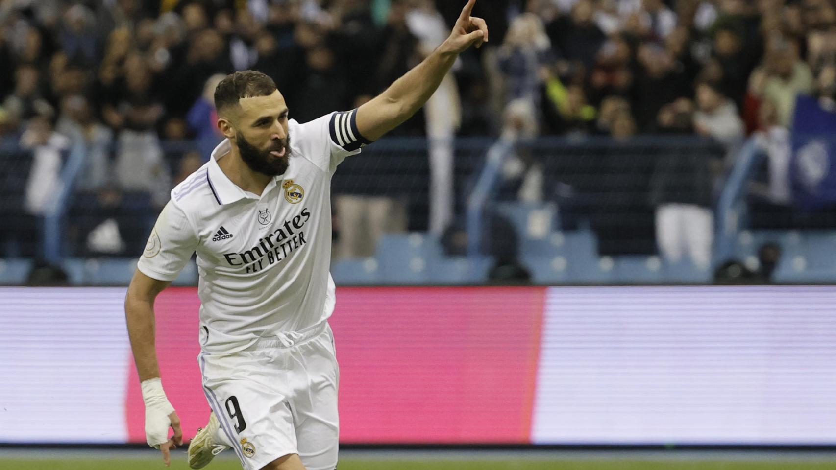 Karim Benzema, celebrando su gol de penalti en la semifinal de la Supercopa de España 2023