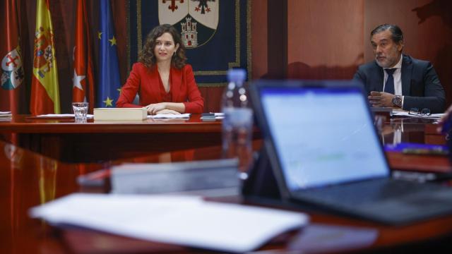 Isabel Díaz Ayuso durante el Consejo de Gobierno de este miércoles en Alcobendas.