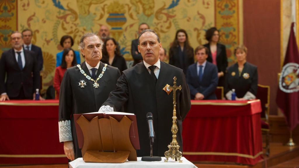 Ribón, junto al exdecano José María Alonso.