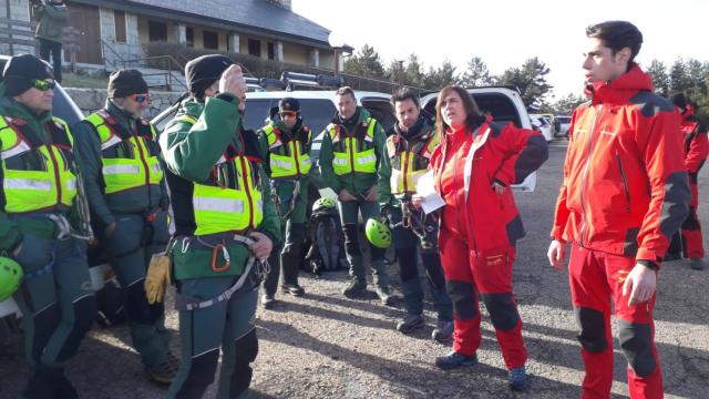 Rescate por aire y tierra del montañero desaparecido en la Sierra de Béjar