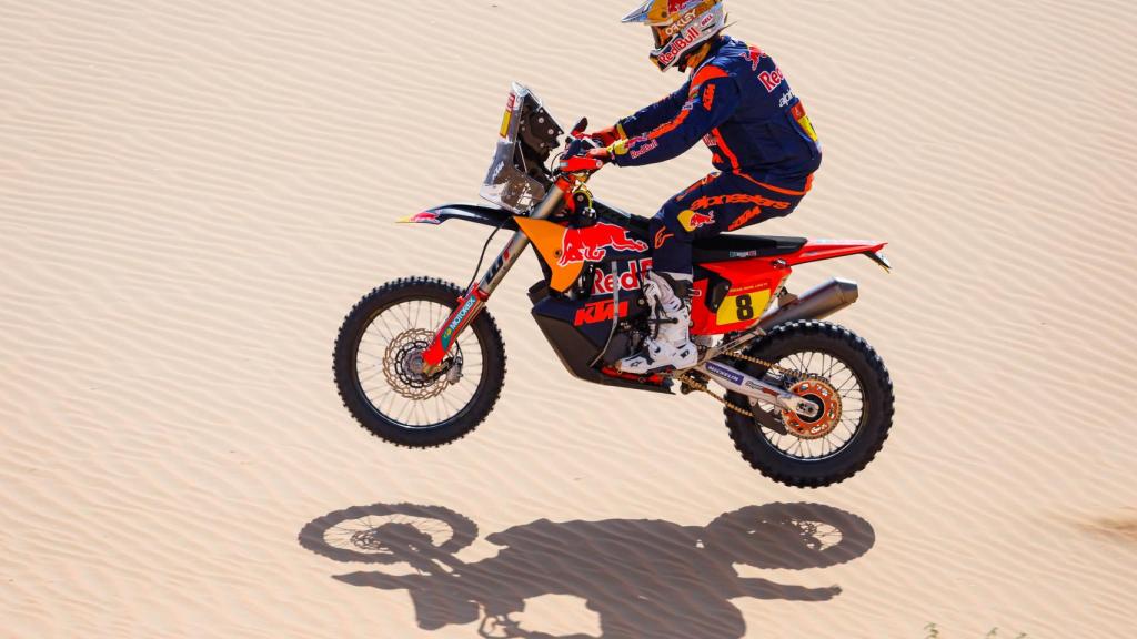 Toby Price durante una etapa del Rally Dakar 2023