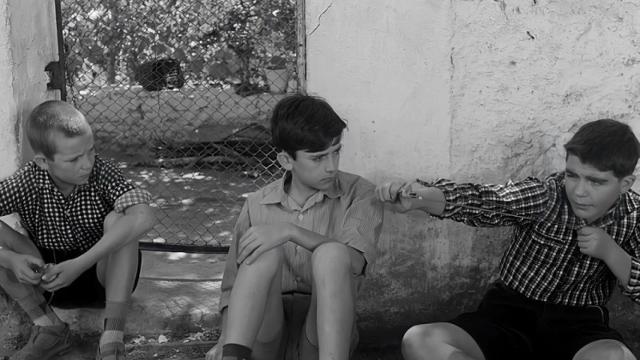 Imagen de la película 'El camino', la joya oculta y retrato humanista de la pionera Ana Mariscal que adapta la obra de Delibes