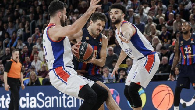 Laprovittola entra a canasta frente al Anadolu.