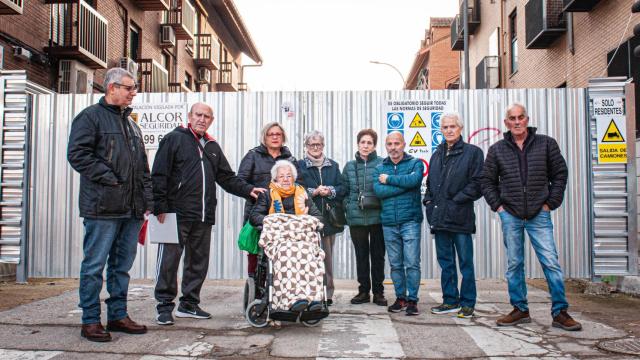 José Luis, Bautista, Marciala, Rosario, Tomasa, Juan, Luis y Marcial, vecinos desalojados de San Fernando de Henares.