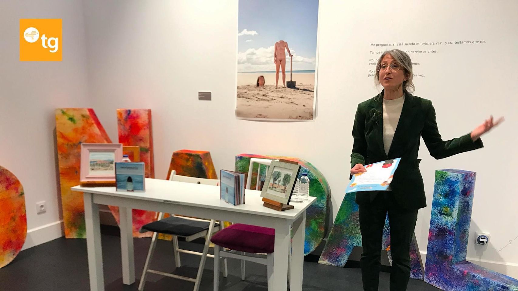 Sara Fernández en la presentación del libro en la Galería Besada.