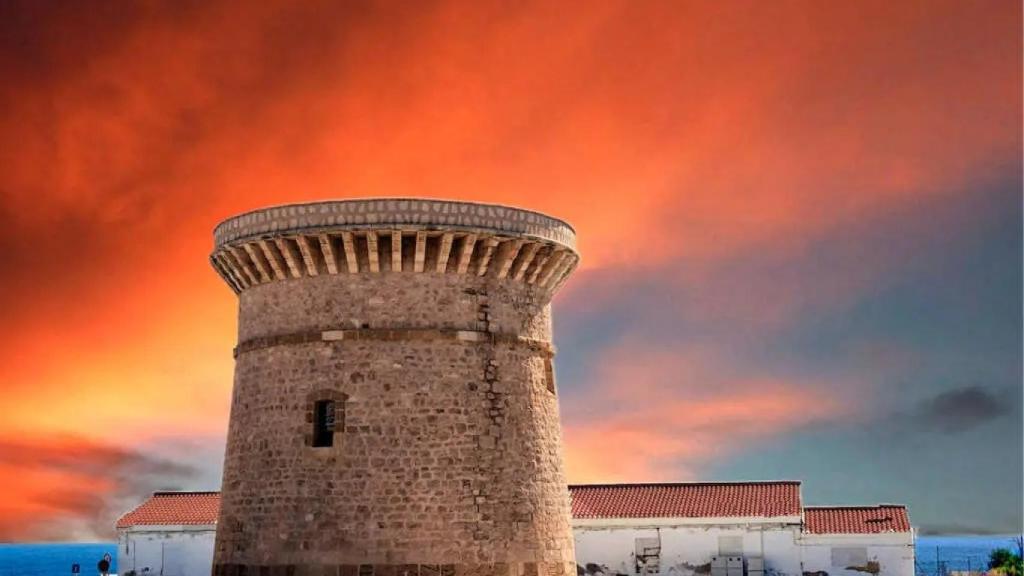La torre de la Illeta es uno de los espacios en los que se centrarán las inversiones de la nueva ayuda de El Campello.