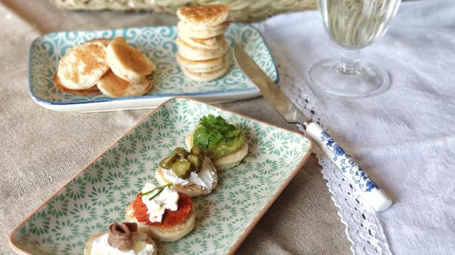 Cómo hacer blinis caseros perfectos para tu aperitivo de San Valentín