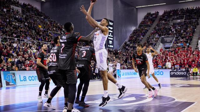 Walter Tavares, durante el Covirán Granada - Real Madrid de la ACB 2022/2023