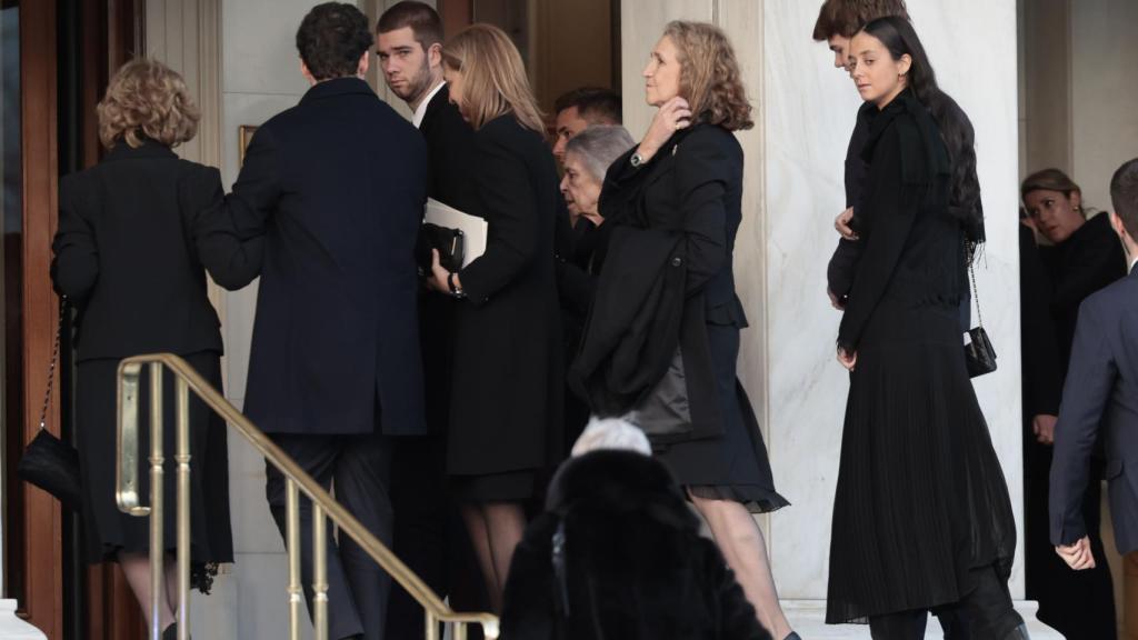 Los únicos que no han asistido al almuerzo han sido Felipe y Letizia.