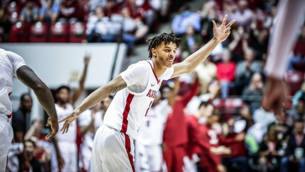 Darius Miles, en un partido con la Universidad de Alabama.