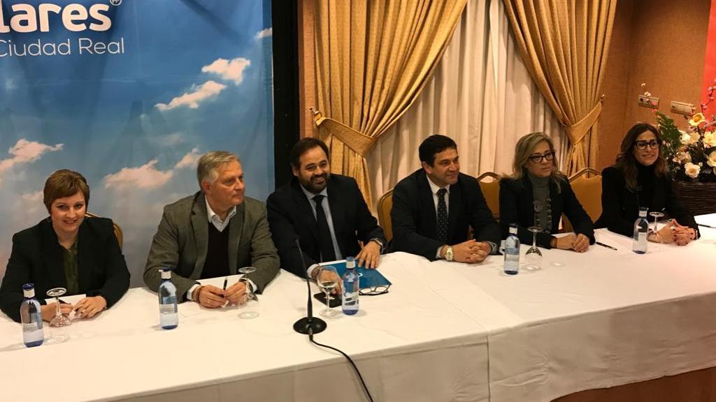 Paco Núñez en el encuentro informativo del PP en Ciudad Real.