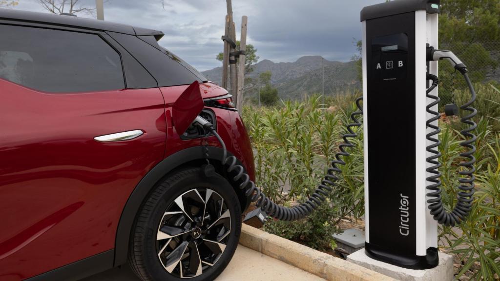 El DS3 E-Tense tiene un consumo de unos 18 kWh/100 km.