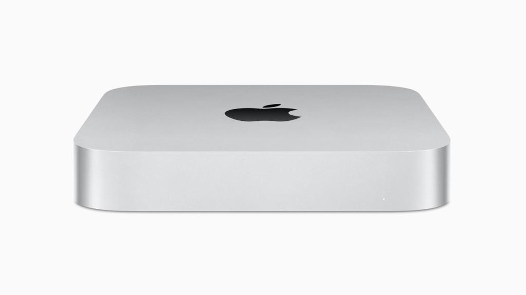 Mac mini M2.