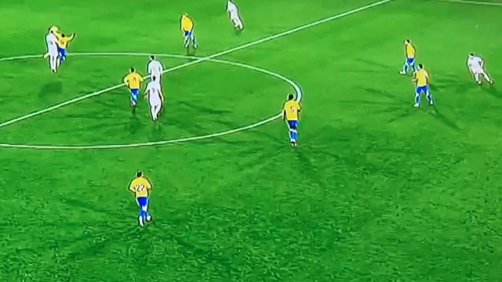 Gol en fuera de juego del Elche contra el Cádiz