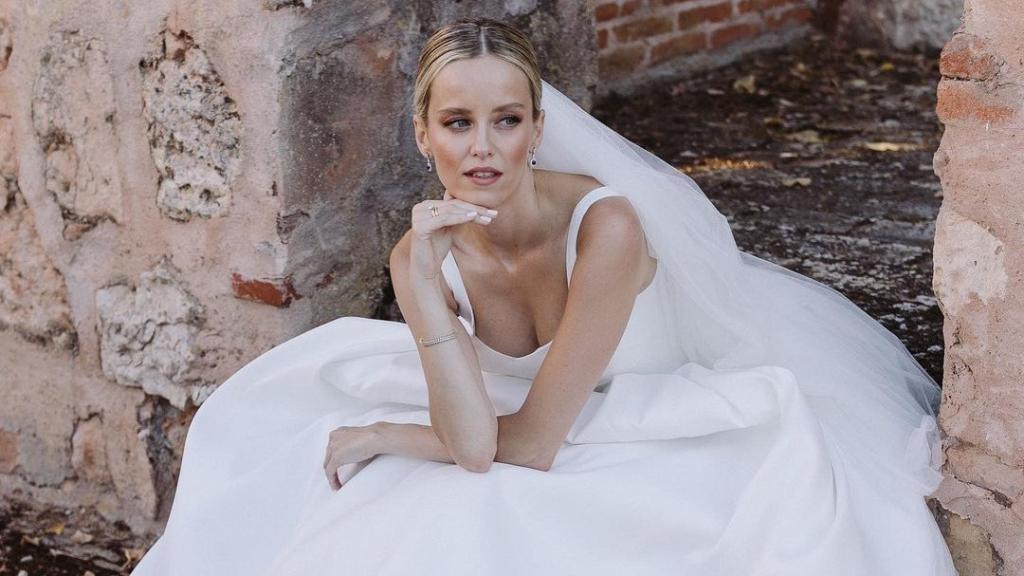 Vestido de novia de Alejandro de Miguel.