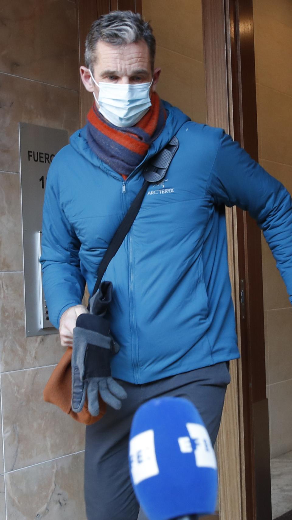 Urdangarin saliendo del bufete de abogados donde conoció a Ainhoa, en enero de 2022.