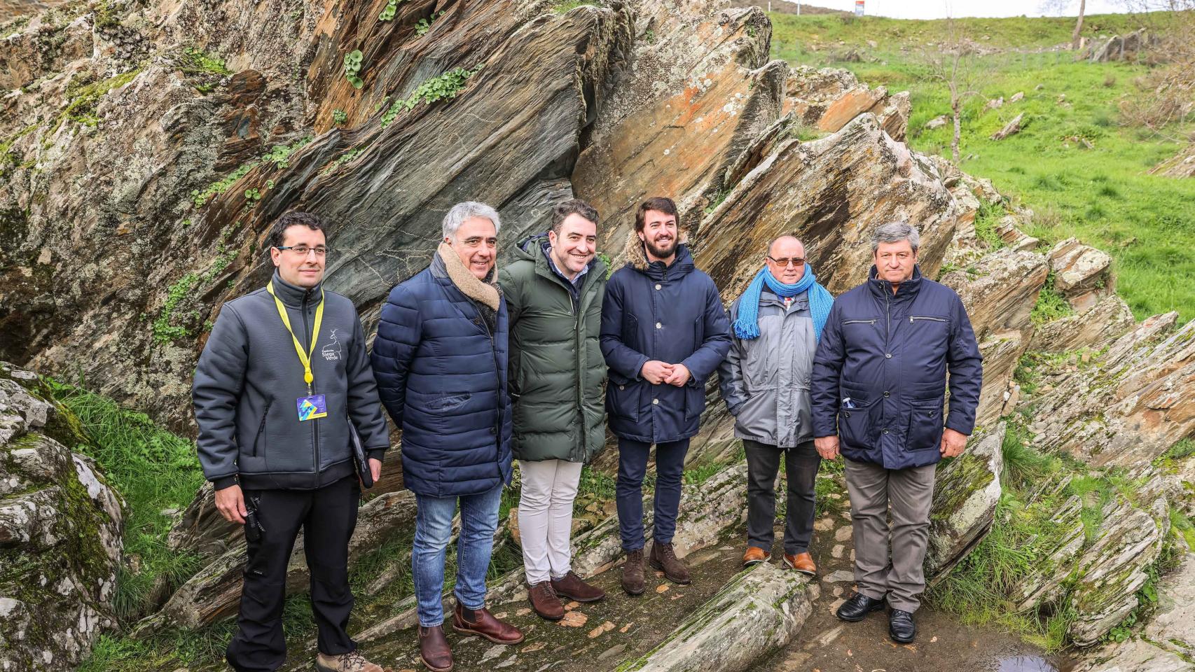 Visita del vicepresidente García-Gallardo al yacimiento de Siega Verde