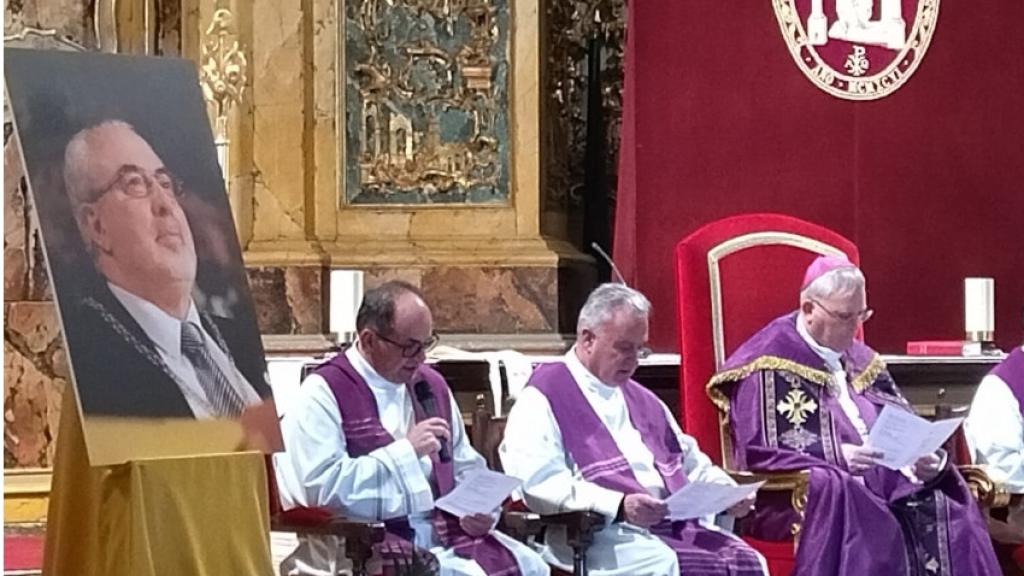Entierro de José Luis Mendoza, presidente de la UCAM (Universidad Católica de Murcia)
