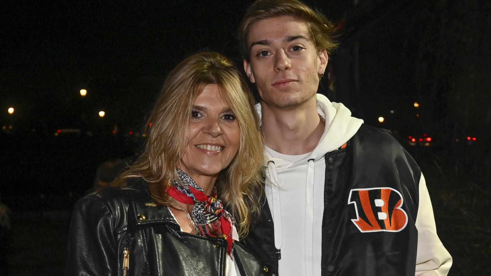 Arancha de Benito y su hijo, en una imagen de archivo.