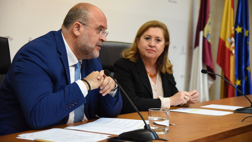 José Luis Martínez Guijarro y Rosa Ana Rodríguez en rueda de prensa.