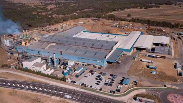 La CHD informa de un derrame de aceite industrial procedente de la industria Tableros Losán en Soria