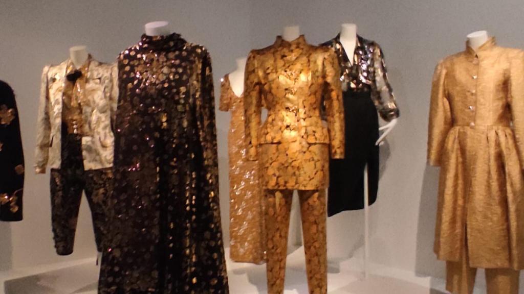 Diseños presentados en la retrospectiva Gold. Los oros de Yves Saint Laurent