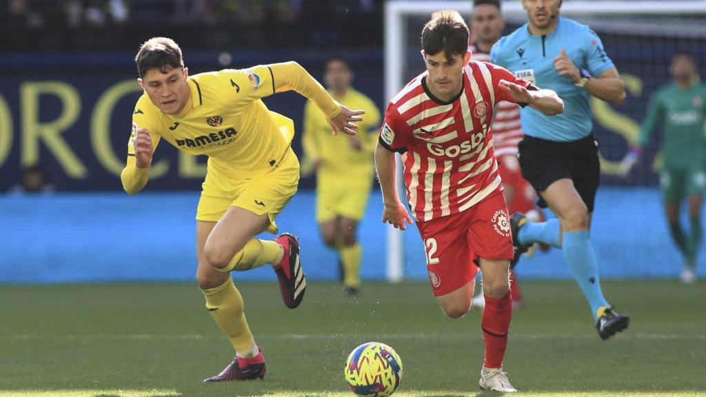 Un lance del encuentro entre el Villarreal y el Girona.