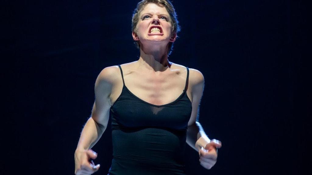 La actriz belga Maakie Neuville  es Madame Bovary. Foto: Danny Willems