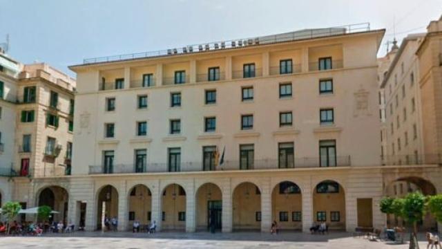 La Audiencia de Alicante.