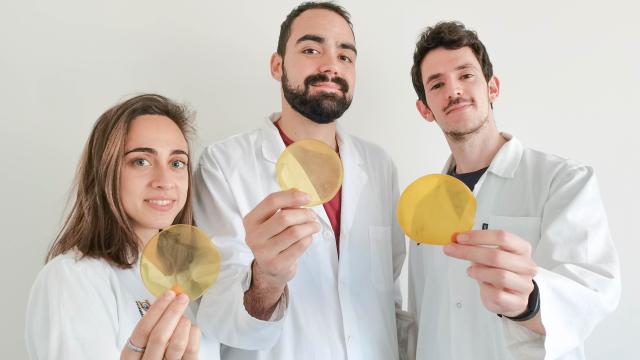 El equipo de Oscilum formado por, de izquierda a derecha, Pilar Granado, Pablo Sosa Domínguez y Luis Chimeno.