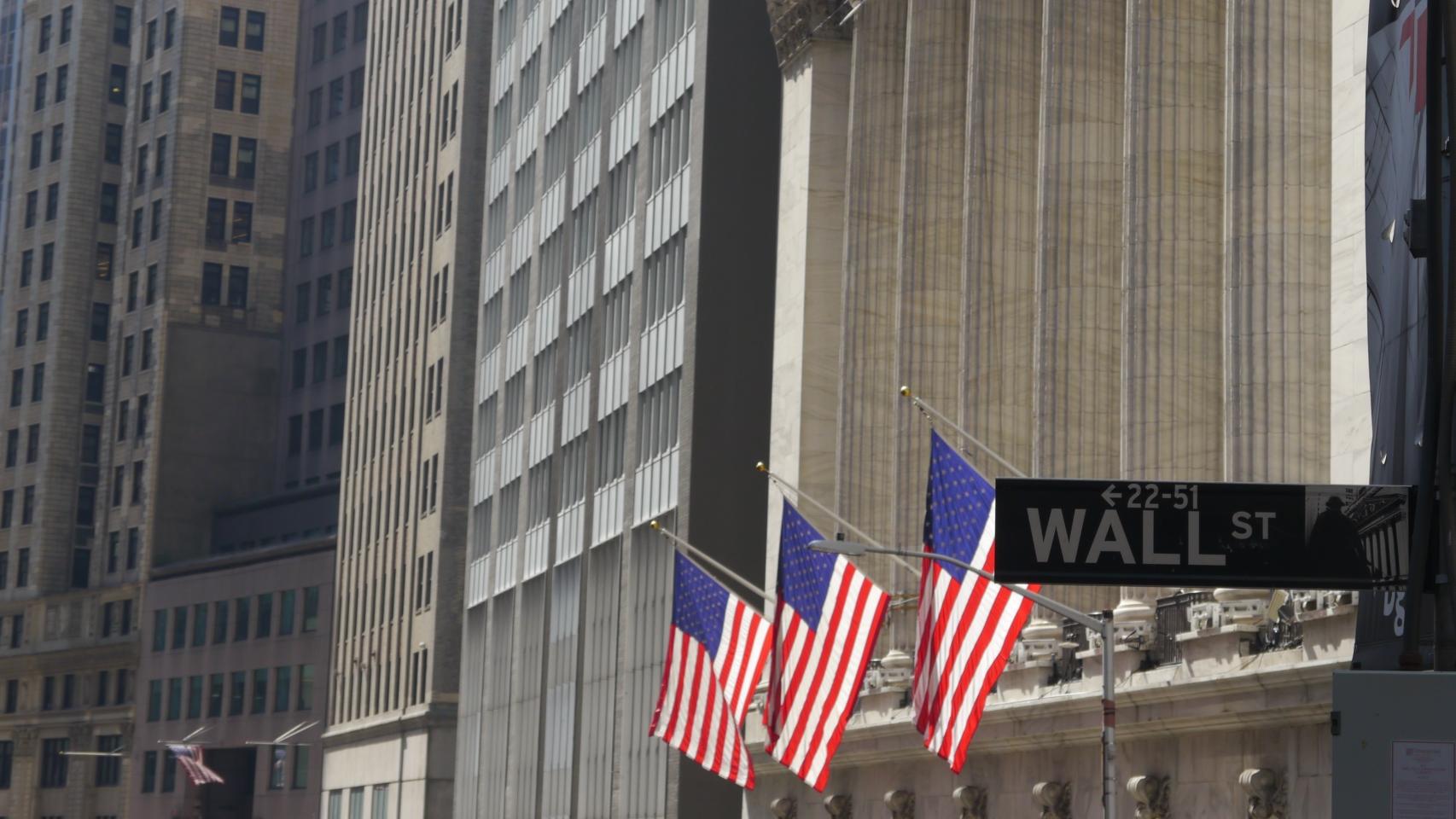 Fachada de la Bolsa de Nueva York en Wall Street.