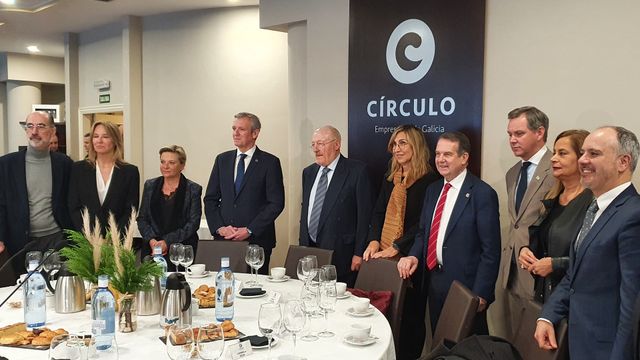 Encuentro de Ceapi con empresarios en Vigo.