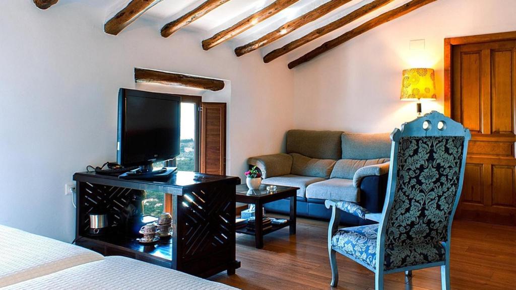 Una de las habitaciones del hotel Cases Noves.