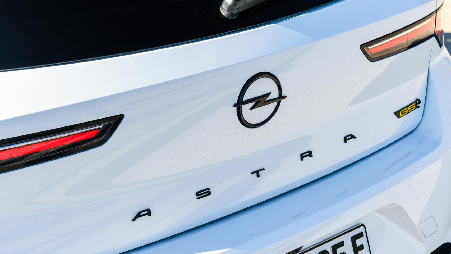Opel Astra GSE