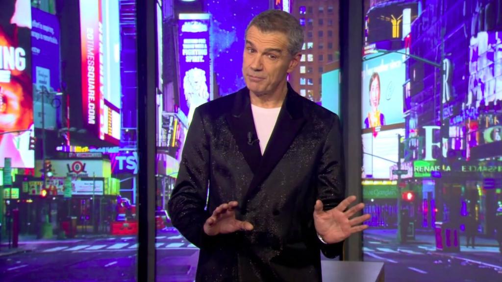 Toni Cantó durante su monólogo en 'Con Toni'.
