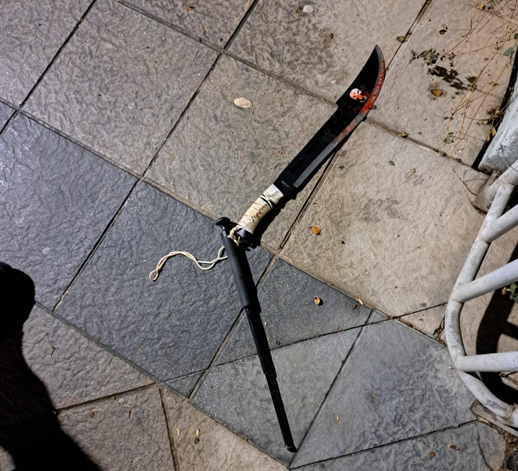 El machete requisado por la Policía Nacional.
