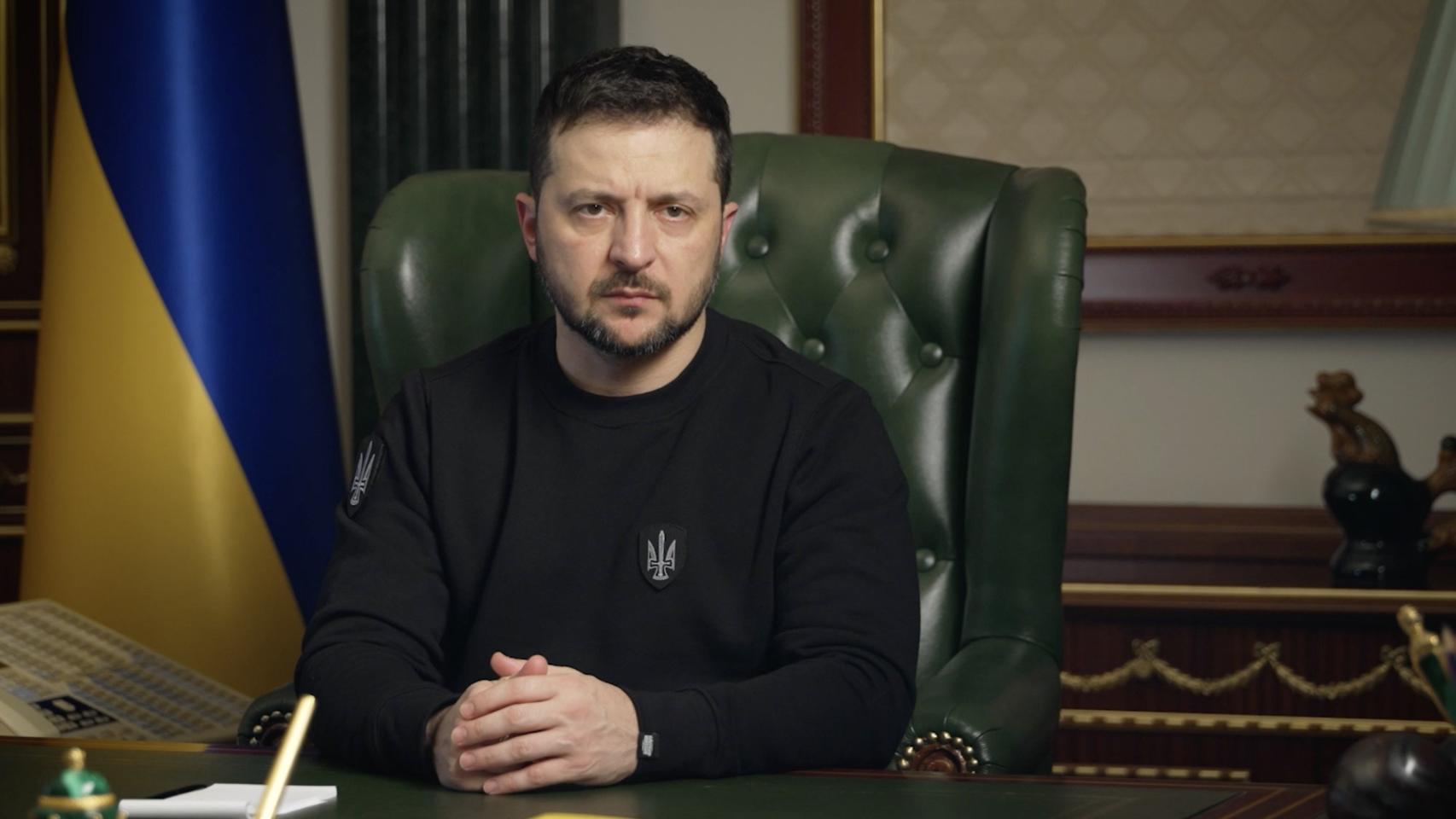 Volodymyr Zelensky durante un acto
