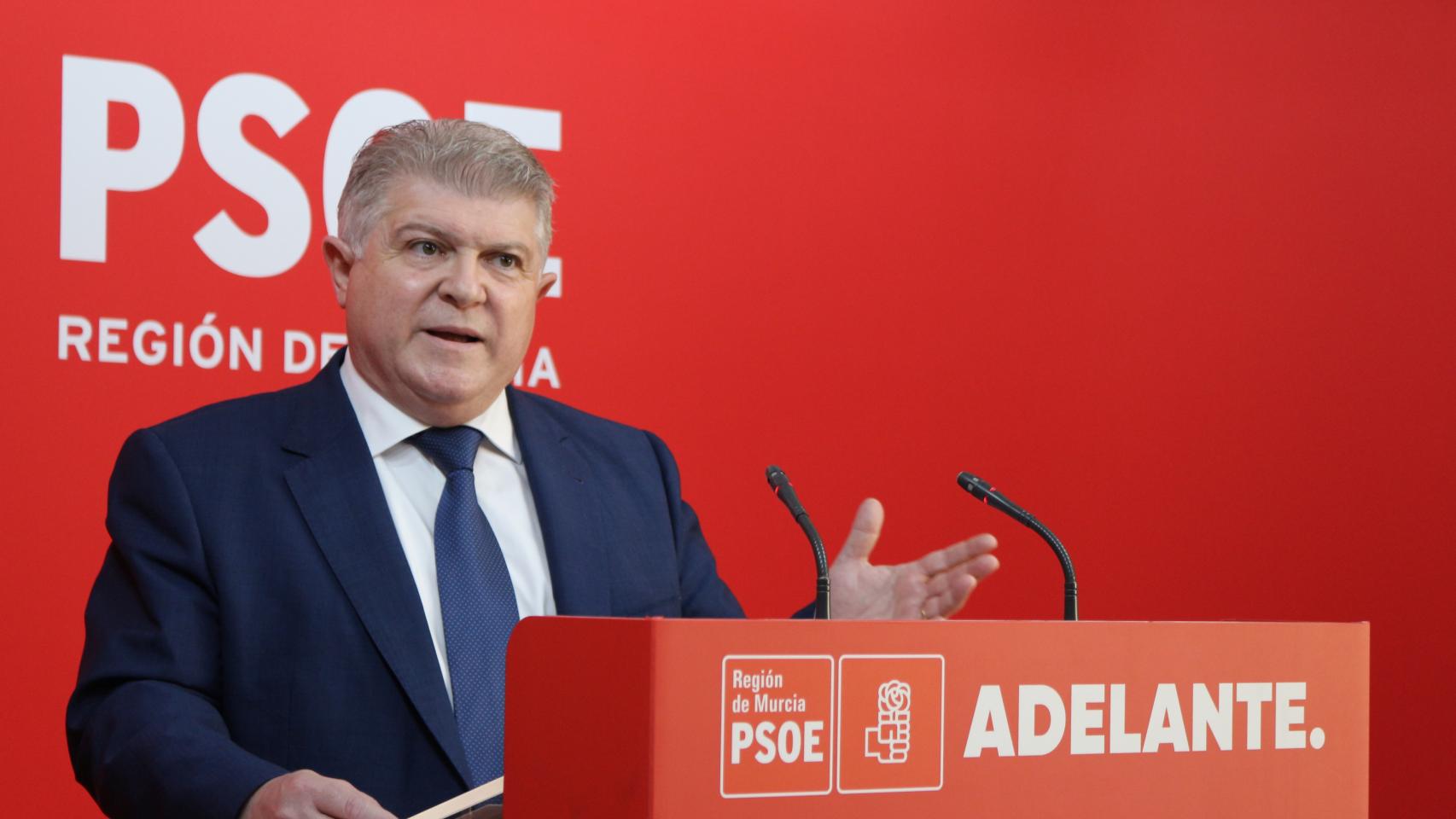 El secretario general del PSOE en la Región de Murcia, José Vélez.