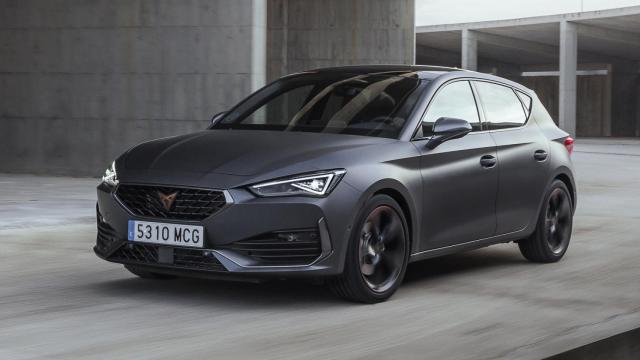 El Cupra León ahora cuenta con la etiqueta eco de la Dirección General de Tráfico.