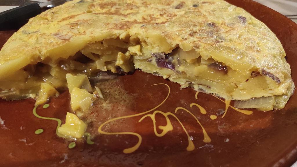 Tortilla con huevos de la Gallina Negra Castellana