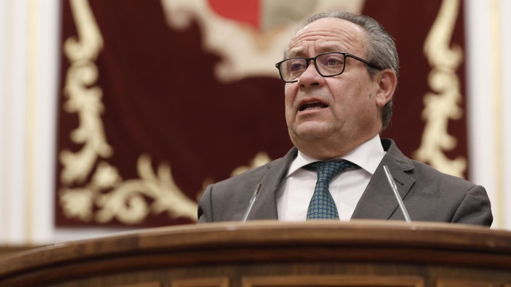 Juan Alfonso Ruiz Molina durante su intervención de este jueves. Foto: Cortes CLM.