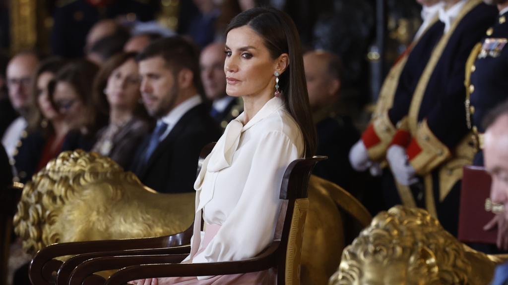 La reina Letizia durante la recepción ofrecida al cuerpo diplomático acreditado en España.
