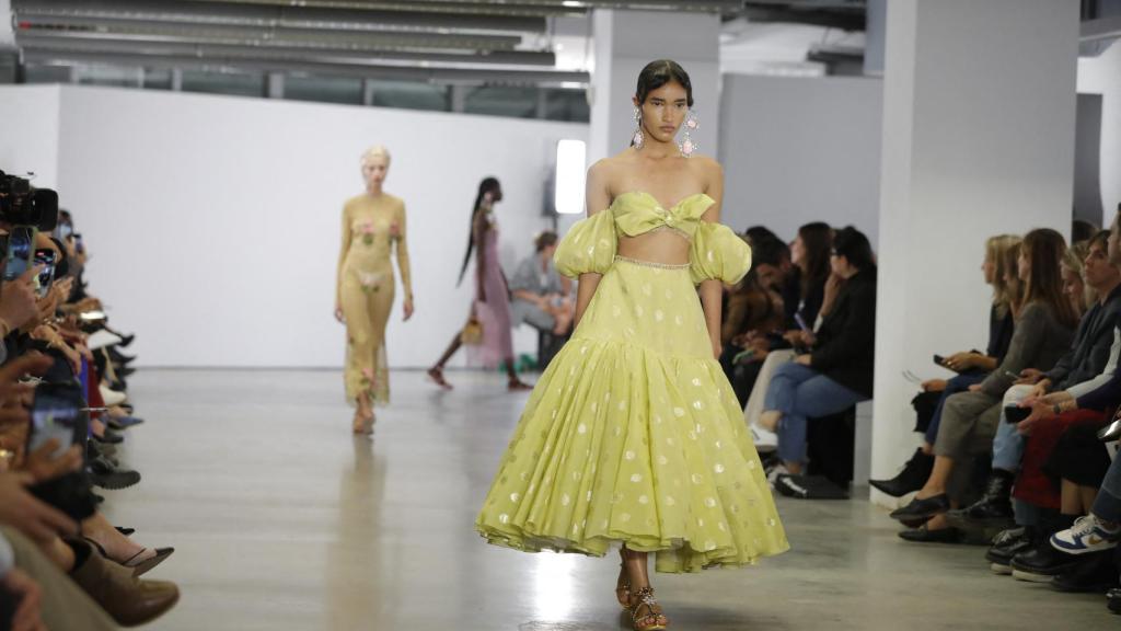 Desfile de Giambattista Valli en la Semana de la Moda