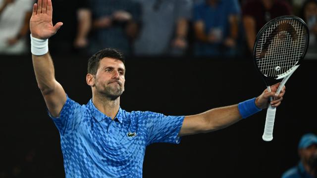 Novak Djokovic celebra su pase a la final del Abierto de Australia